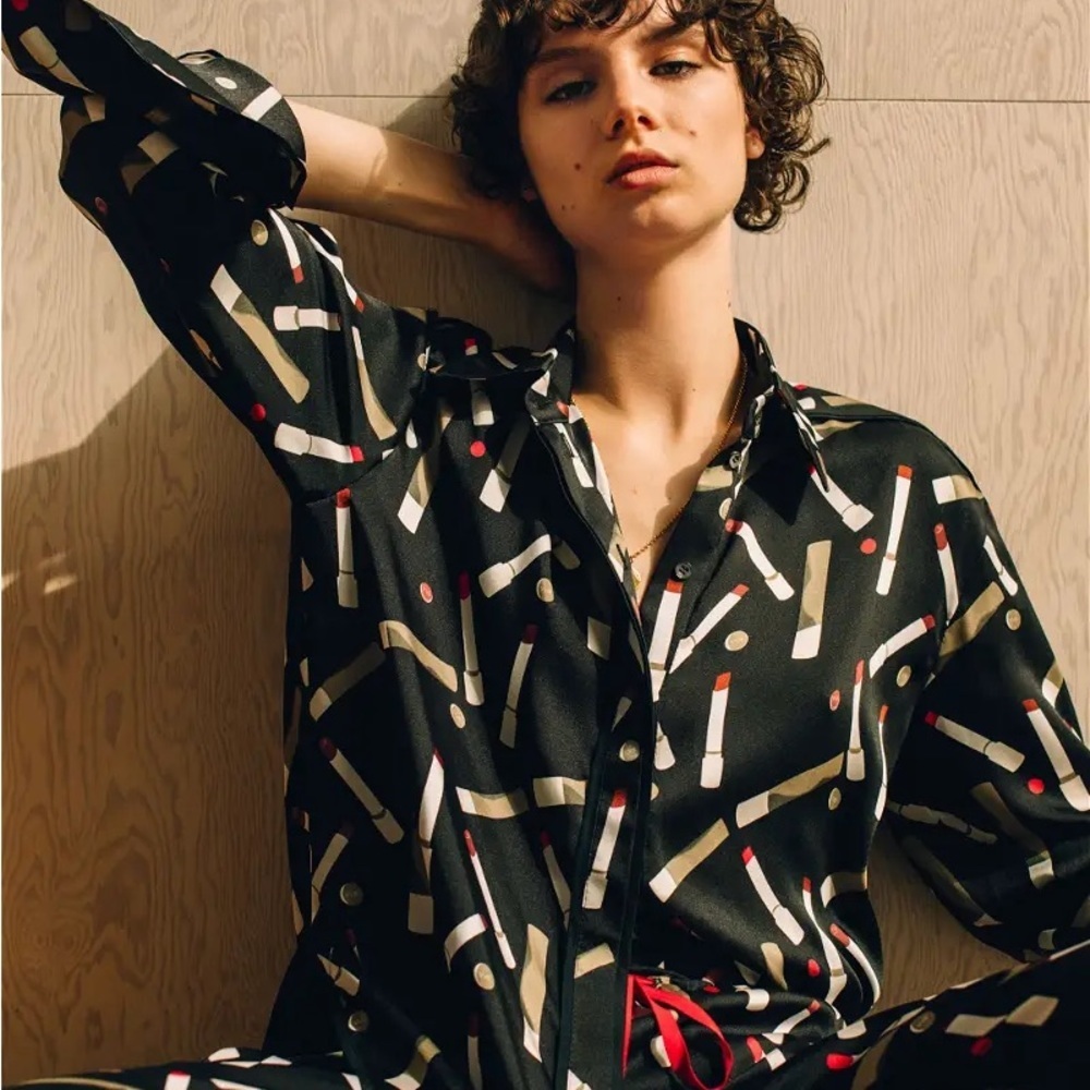 Victoria Victoria Beckham Piping Detail Button Down Shirt Lipstick Print